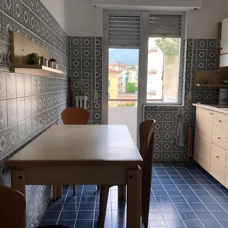 Di Fronte Al Golf Apartmán *